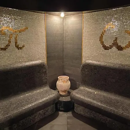 Апартаменты Seaview Young Family - семейство на черно море *