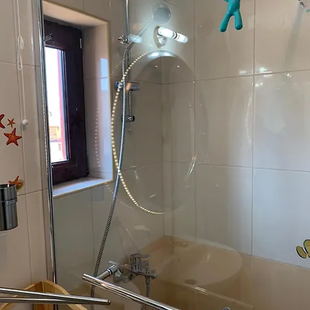 Seaview Young Family - семейство на черно море Ахелой