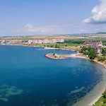морска почивка с балкон, гледка към морето, басейн, плаж в ахелой, близо до слънчев бряг, With Balcony, Sea View, Pool And In Aheloy, Near Sunny *
