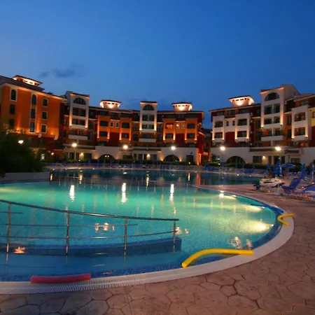 Sea View For Young Family Aheloy, Near Sunny Beach, With Balcony, Pool And Beach,почивка на плажа с балкон, гледка към морето, басейн в ахелой, близо до слънчев бряг شقة