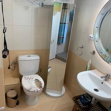 Sea View For Young Family Aheloy, Near Sunny Beach, With Balcony, Pool And Beach,почивка на плажа с балкон, гледка към морето, басейн в ахелой, близо до слънчев бряг شقة أهيلوي