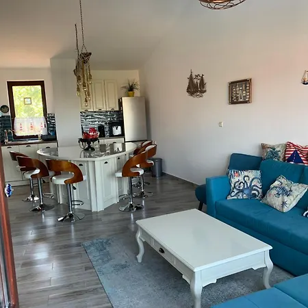 Sea View For Young Family Aheloy, Near Sunny Beach, With Balcony, Pool And Beach,почивка на плажа с балкон, гледка към морето, басейн в ахелой, близо до слънчев бряг * أهيلوي