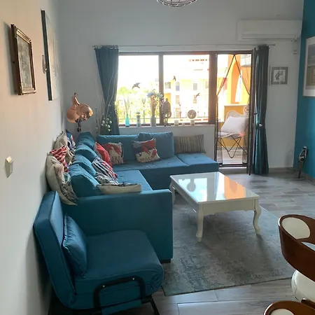 Sea View For Young Family Aheloy, Near Sunny Beach, With Balcony, Pool And Beach,почивка на плажа с балкон, гледка към морето, басейн в ахелой, близо до слънчев бряг شقة
