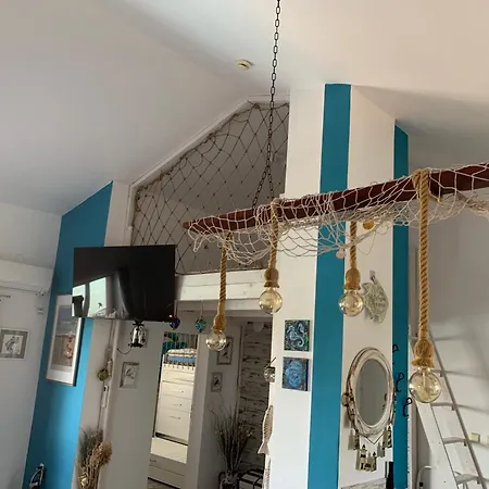شقة Sea View For Young Family Aheloy, Near Sunny Beach, With Balcony, Pool And Beach,почивка на плажа с балкон, гледка към морето, басейн в ахелой, близо до слънчев бряг أهيلوي