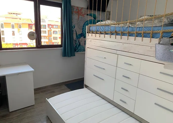 Appartement Seaview Young Family - семейство на черно море